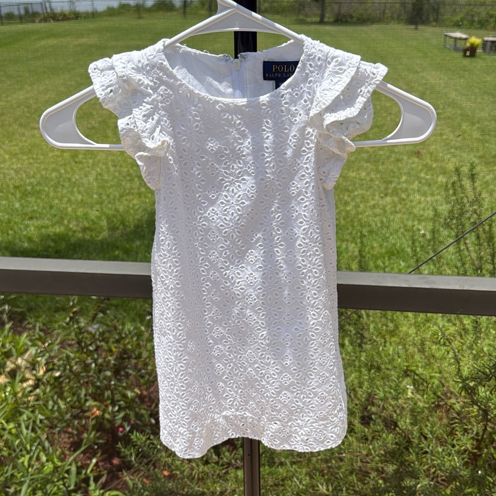 Ralph Lauren white Eyelet Dress Lined 100% cotton 2/2T